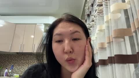 Snapshot of ameliya_kim chatting on 03-28-26, 10:09 Ameliya online show from 03-28-26, 10:09