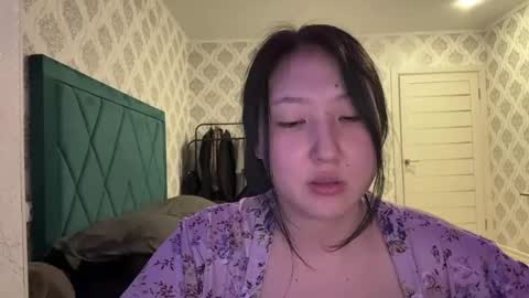 Snapshot of ameliya_kim chatting on 05-12-26, 09:23 Ameliya online show from 05-12-26, 09:23