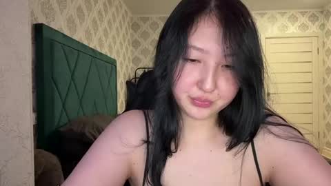 Snapshot of ameliya_kim chatting on 05-13-26, 09:11 Ameliya online show from 05-13-26, 09:11