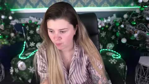 amellymillyy online show from 12-22-25, 01:41