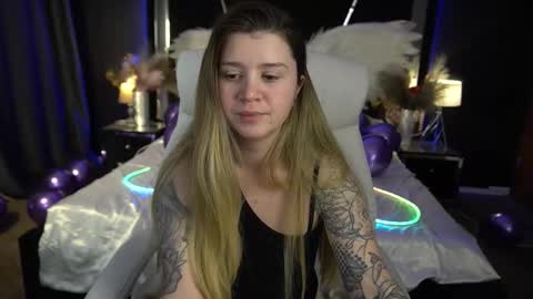 amellymillyy online show from 01-17-26, 02:11