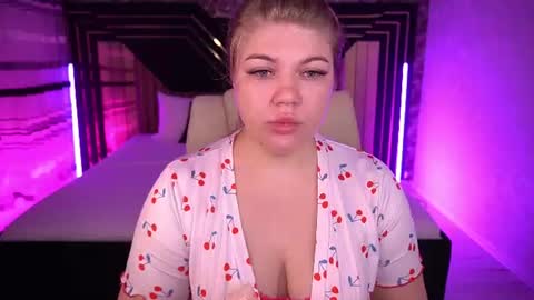 Alina online show from 06-25-26, 01:48