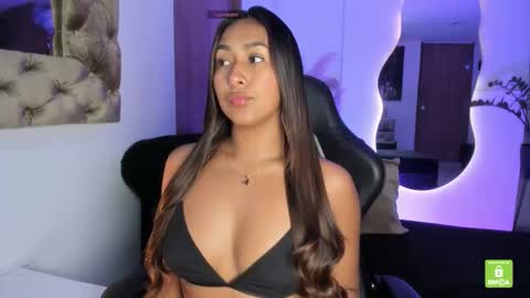          online show from 11-18-25, 02:54