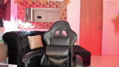          online show from 04-13-26, 12:10