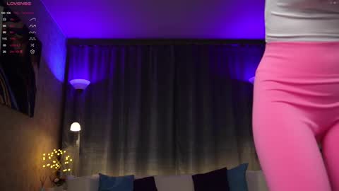 Snapshot of amelyxxx chatting on 03-02-25, 05:12 Amy online show from 03-02-25, 05:12