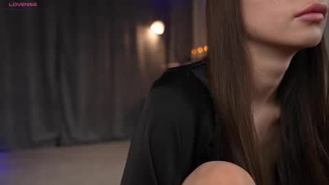 Snapshot of amelyxxx chatting on 11-03-25, 01:51 Amy online show from 11-03-25, 01:51