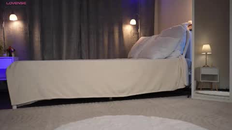 Snapshot of amelyxxx chatting on 11-28-25, 01:52 Amy online show from 11-28-25, 01:52