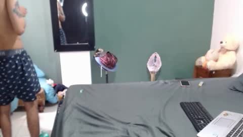 Snapshot of americanbig_dick chatting on 10-13-25, 06:08 Lucian online show from 10-13-25, 06:08