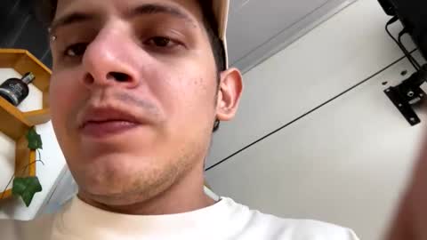 Snapshot of americanbig_dick chatting on 03-18-26, 10:02 Lucian online show from 03-18-26, 10:02