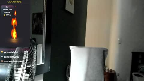 Snapshot of americanbig_dick chatting on 04-08-26, 05:35 Lucian online show from 04-08-26, 05:35