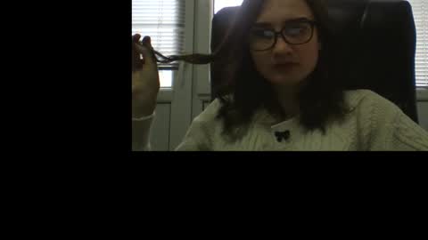 Snapshot of amethystnight_ chatting on 02-13-25, 09:51 Julia online show from 02-13-25, 09:51