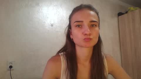 Snapshot of amethystnight_ chatting on 09-09-25, 10:48 Julia online show from 09-09-25, 10:48