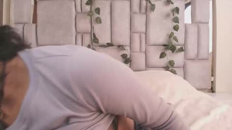 Snapshot of ametrix_ chatting on 12-04-25, 06:49 online show from 12-04-25, 06:49