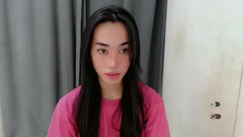 Snapshot of ami_lewis chatting on 12-19-24, 01:07 JOANNA online show from 12-19-24, 01:07