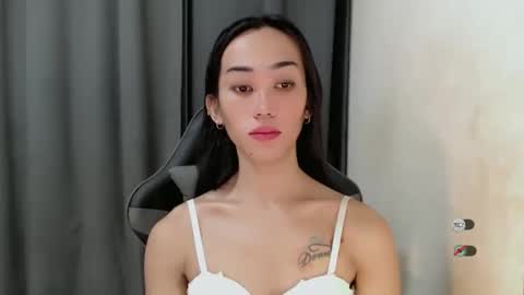 Snapshot of ami_lewis chatting on 12-26-24, 10:48 JOANNA online show from 12-26-24, 10:48