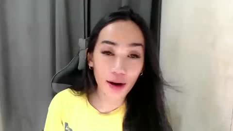 Snapshot of ami_lewis chatting on 01-18-25, 01:52 JOANNA online show from 01-18-25, 01:52