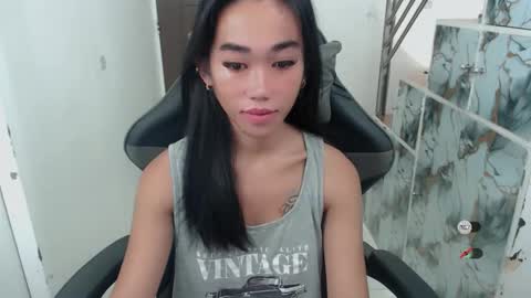 Snapshot of ami_lewis chatting on 02-10-26, 12:15 JOANNA online show from 02-10-26, 12:15