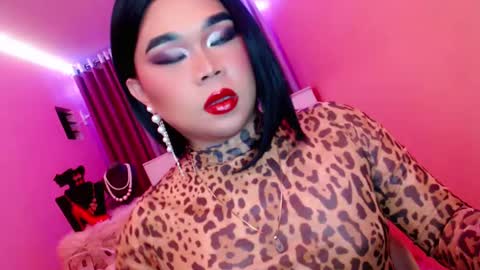 Queen Mireska online show from 02-01-25, 02:45