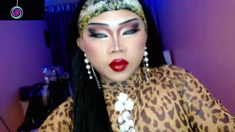 Queen Mireska online show from 07-28-26, 01:54