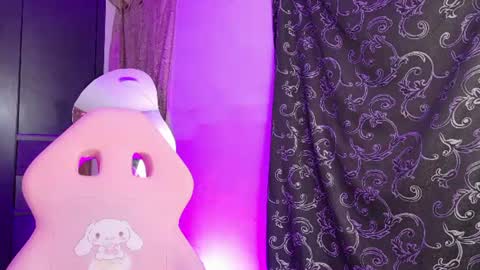 Amy online show from 07-25-26, 02:09