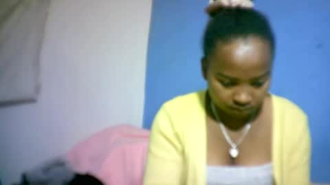 amielle_01 online show from 07-28-26, 05:12