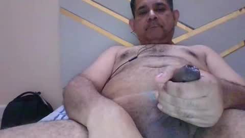 Snapshot of amimonalisa chatting on 10-05-25, 06:28 amimonalisa online show from 10-05-25, 06:28