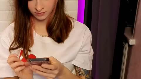 Snapshot of aminaboobs chatting on 03-15-26, 10:43 Amina online show from 03-15-26, 10:43