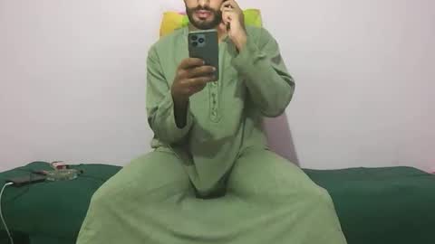 Amir online show from 11-16-25, 04:12
