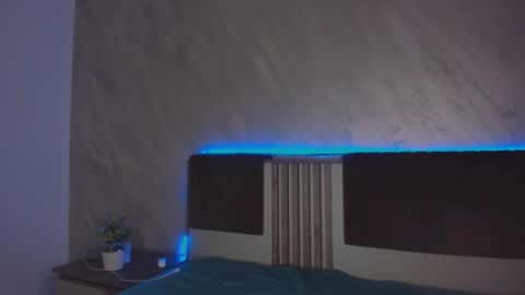 Snapshot of amiraanne chatting on 09-19-25, 02:57 AmiraAnne online show from 09-19-25, 02:57