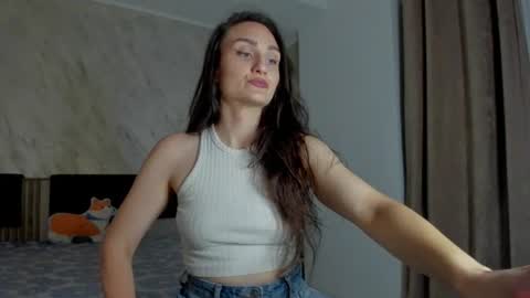 AmiraAnne online show from 07-15-26, 07:08