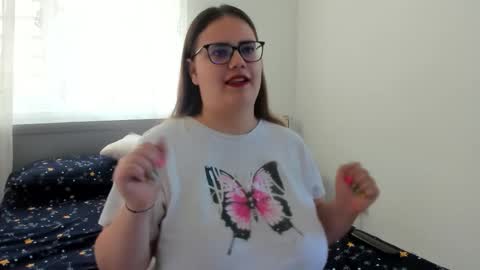 Amira Vyxen online show from 05-29-26, 07:39