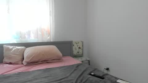 Amira Vyxen online show from 07-06-26, 08:22