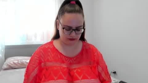 Amira Vyxen online show from 07-07-26, 07:56
