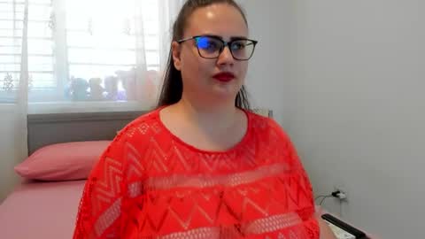 Amira Vyxen online show from 07-28-26, 11:17