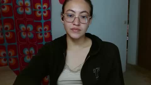 Snapshot of amitlu_ chatting on 11-06-25, 03:13 amitlu_ online show from 11-06-25, 03:13