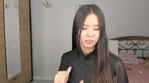 Snapshot of amiya_cute chatting on 02-19-26, 04:25 Ami online show from 02-19-26, 04:25