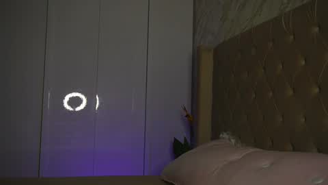 Snapshot of amj_b chatting on 02-16-26, 10:11 Amy online show from 02-16-26, 10:11