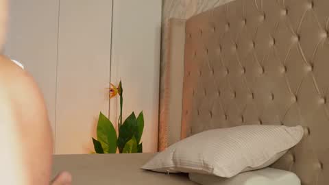 Snapshot of amj_b chatting on 03-02-26, 09:49 Amy online show from 03-02-26, 09:49