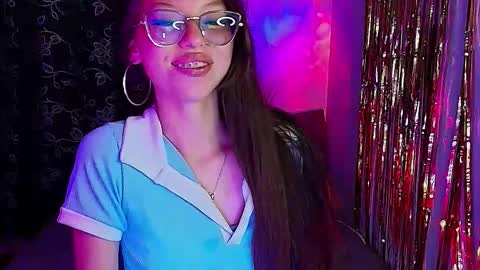 Snapshot of ammeliejoy chatting on 12-04-25, 02:21 Ammelie online show from 12-04-25, 02:21