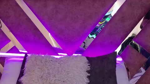 Ammy Jones online show from 07-17-26, 07:52