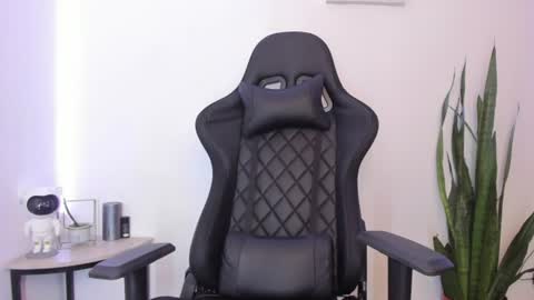 ammy online show from 06-18-26, 03:16