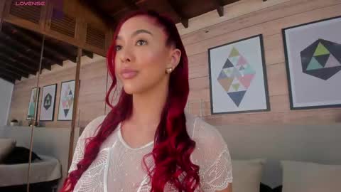 Snapshot of ammyscott1 chatting on 09-20-25, 10:33 Ammy Scott online show from 09-20-25, 10:33