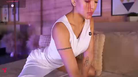 Snapshot of ammyscott1 chatting on 11-14-25, 08:07 Ammy Scott online show from 11-14-25, 08:07