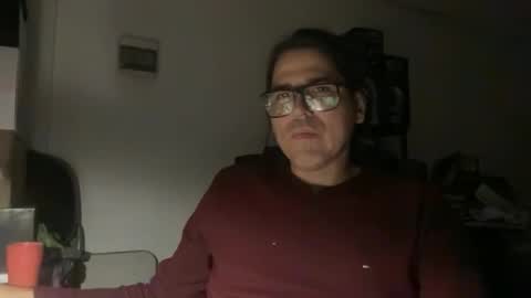 Snapshot of amo_s chatting on 10-13-25, 02:11 amo_s online show from 10-13-25, 02:11