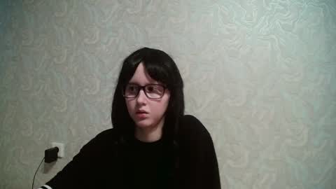 Snapshot of amomira chatting on 01-27-25, 11:00 Amomira online show from 01-27-25, 11:00