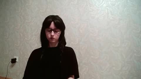 Snapshot of amomira chatting on 12-15-25, 03:00 Amomira online show from 12-15-25, 03:00