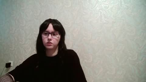 Amomira online show from 05-20-26, 02:29