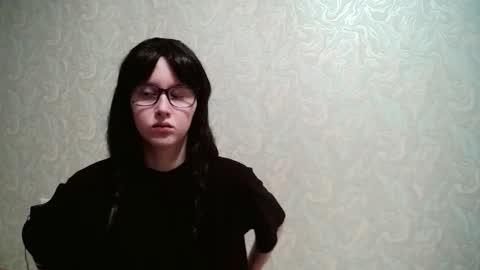 Snapshot of amomira_honeyx chatting on 11-18-25, 03:34 Amomira honeyx online show from 11-18-25, 03:34