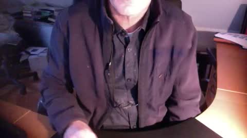 Snapshot of amor2200 chatting on 01-04-25, 03:07 Amor2200 online show from 01-04-25, 03:07