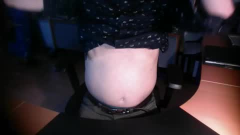 Snapshot of amor2200 chatting on 01-13-26, 08:30 Amor2200 online show from 01-13-26, 08:30